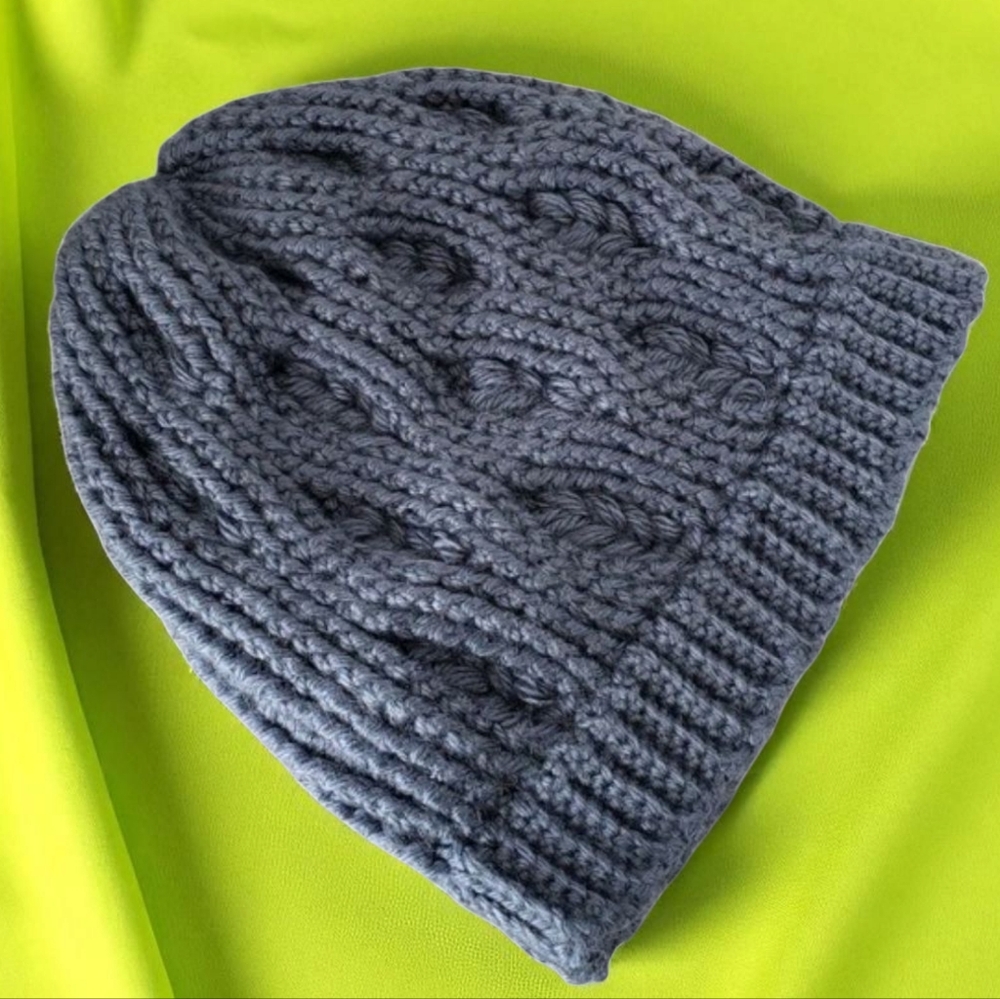 Chunky Hand-Knitted‎ Winter Cap Beanie Blue NWOT